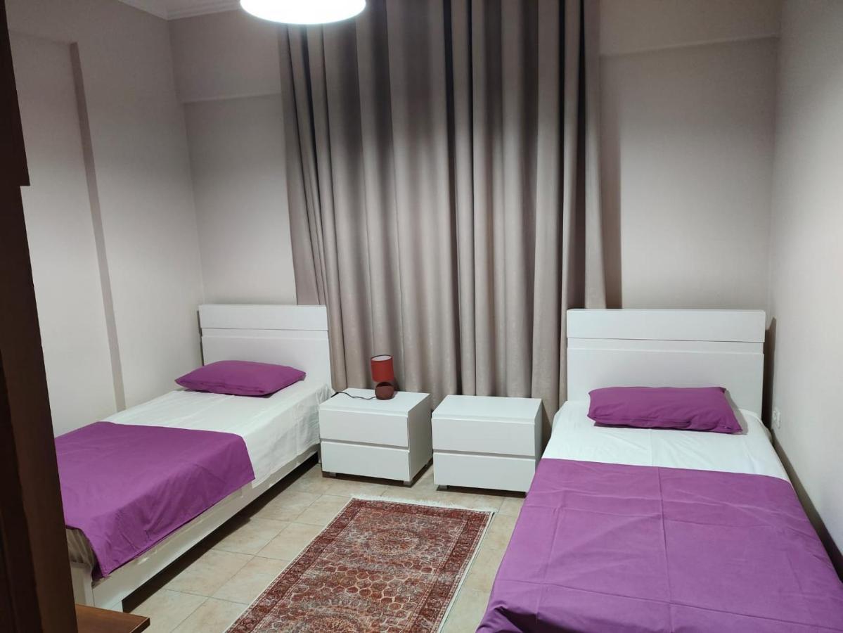 City Center Apartment Berat Zewnętrze zdjęcie