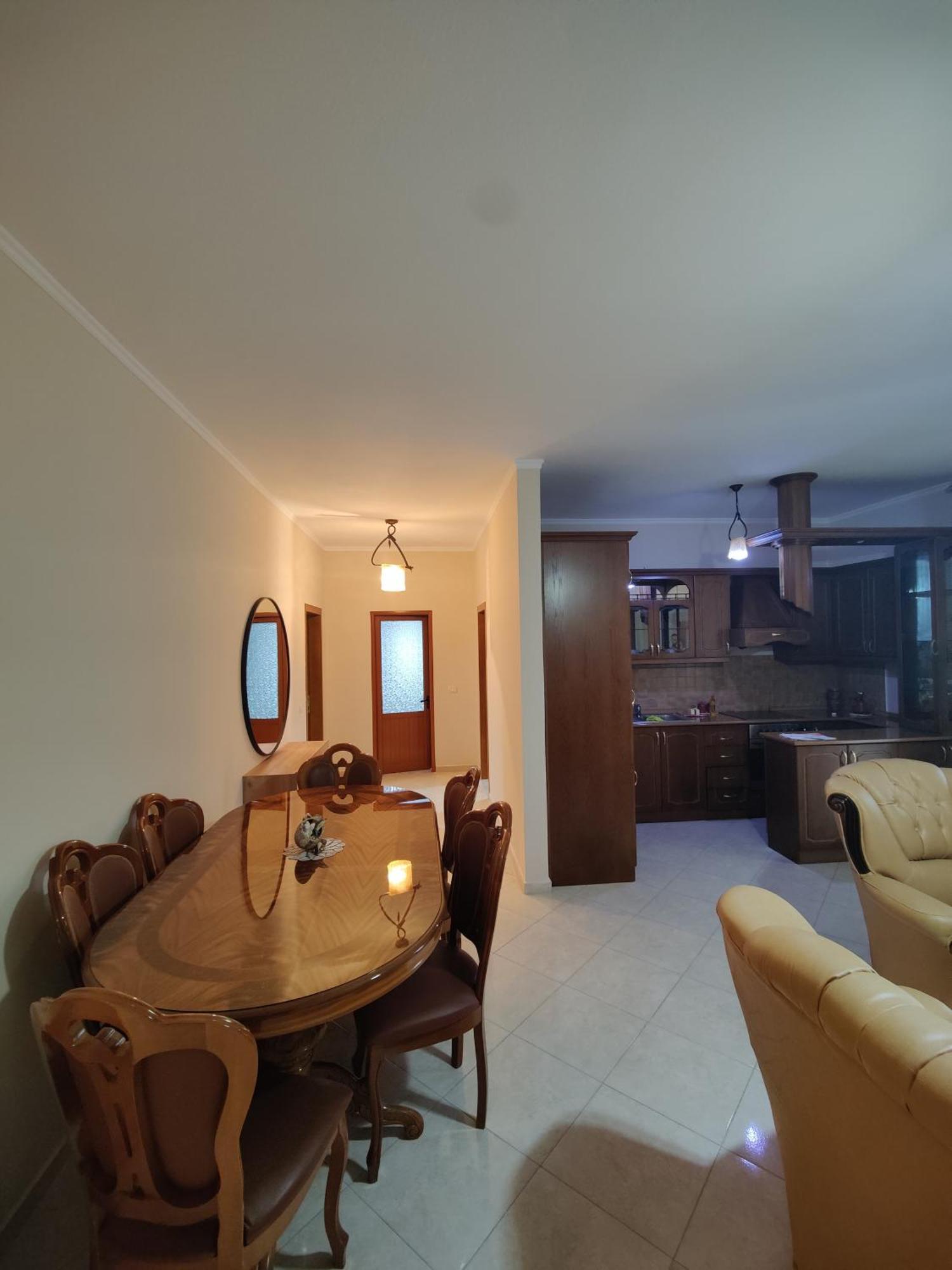 City Center Apartment Berat Zewnętrze zdjęcie
