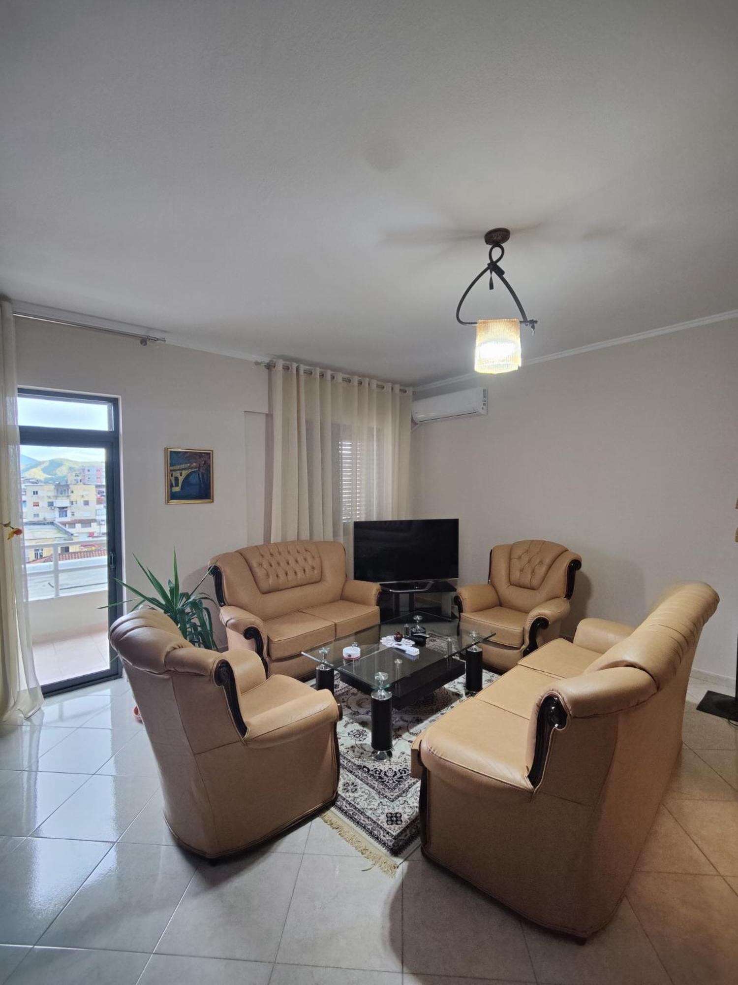 City Center Apartment Berat Zewnętrze zdjęcie